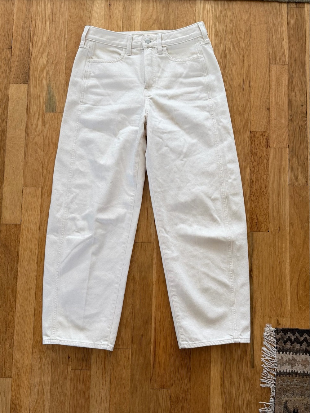 Cream J.Crew barrel leg jeans 25w